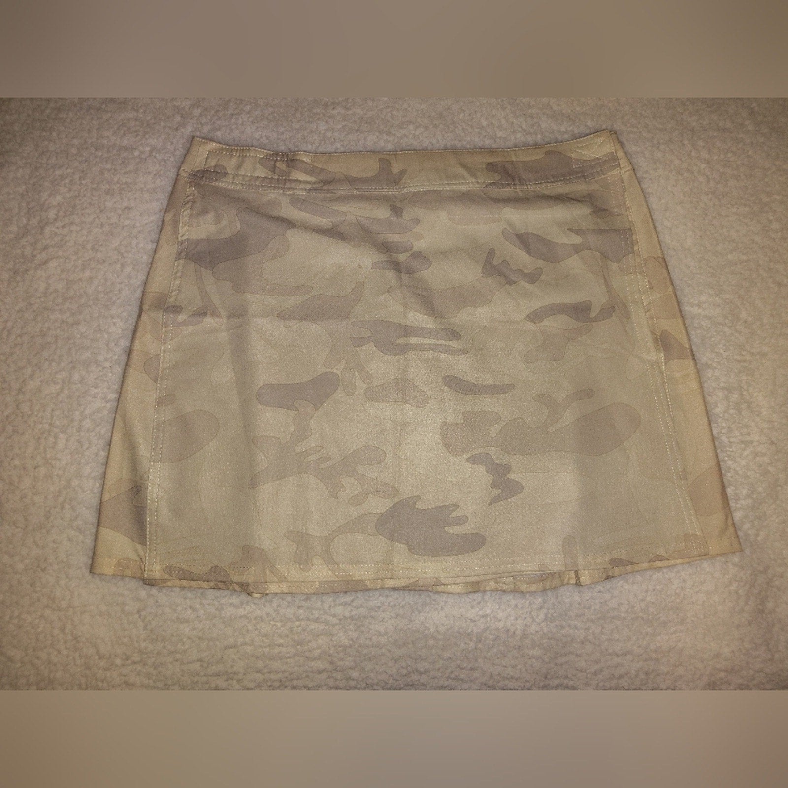 Rip Skirt Camouflage Mini Skirt Sz L