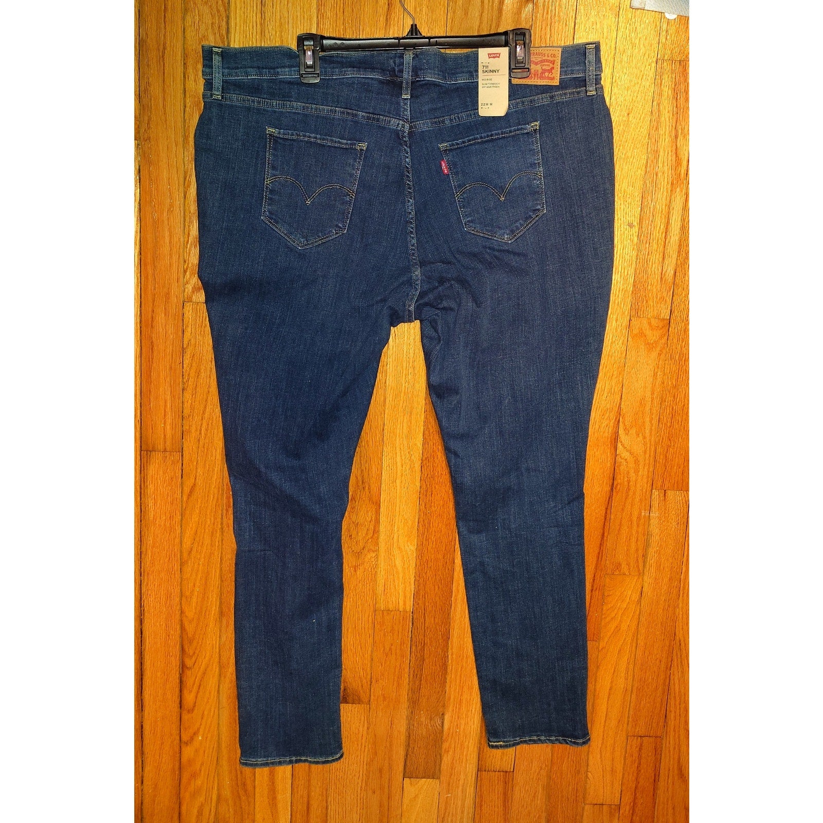 Levi's 711  Skinny Jeans Sz 22 w