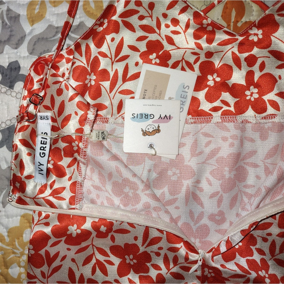Ivy Greis  Satin Floral Strappy dress SZ 5yr