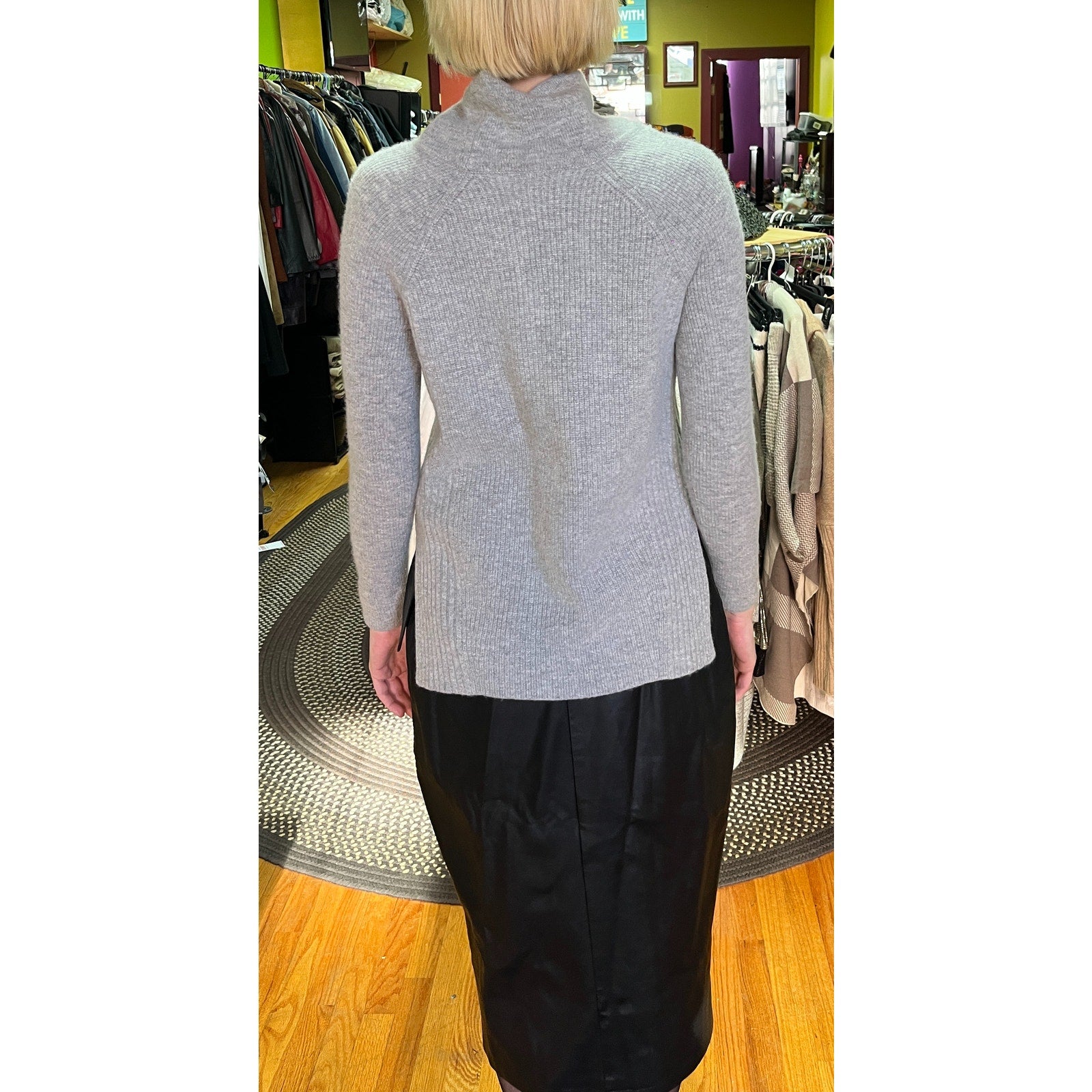 Vince, Wool/Cashmere cowl neck sweater with side zippers Gray Sz S