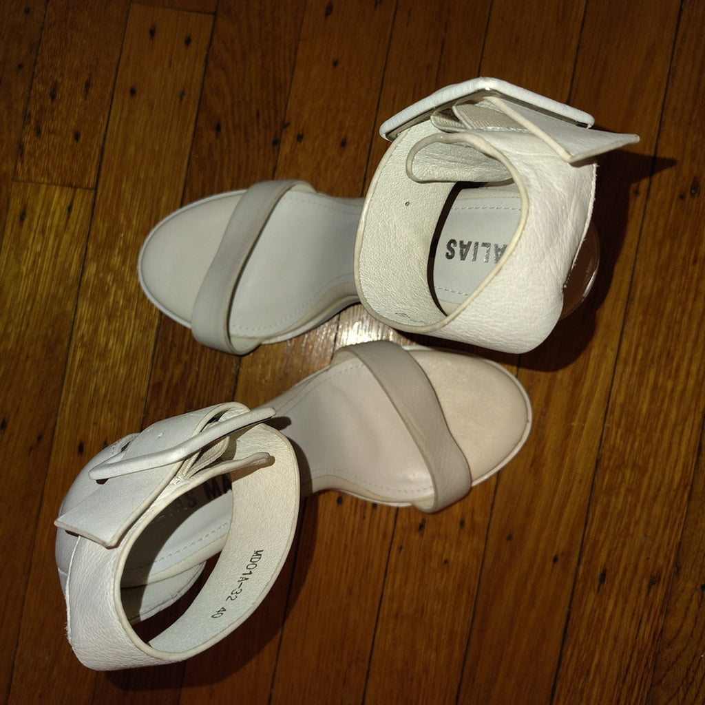Alias Mae White Leather Strappy Heels Sz 40