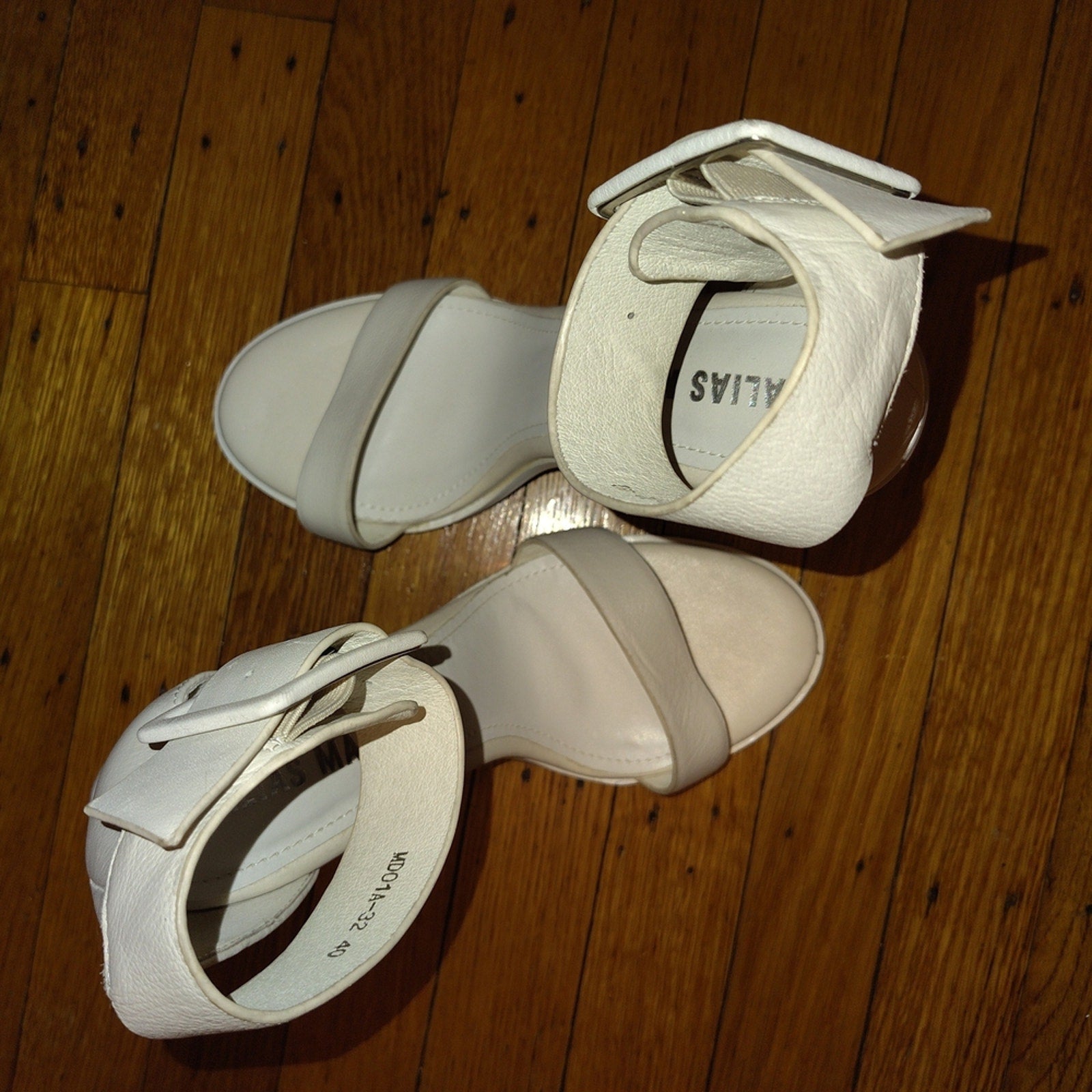 Alias Mae White Leather Strappy Heels Sz 40