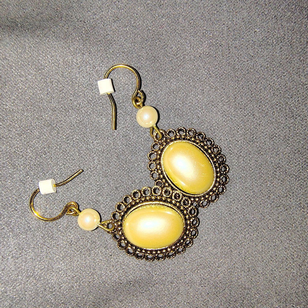 Vintage New Pearl Dangle Earrings