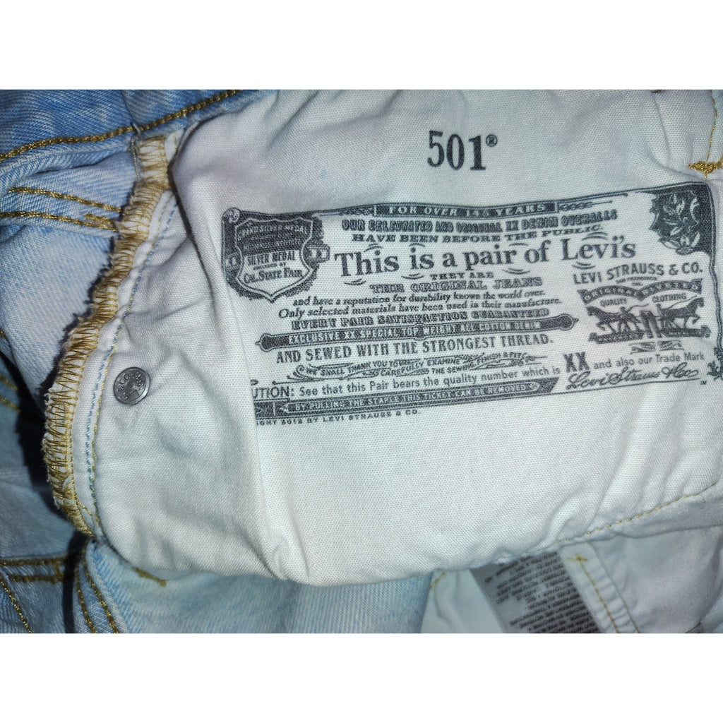 Levis 501 jean shorts sz 30