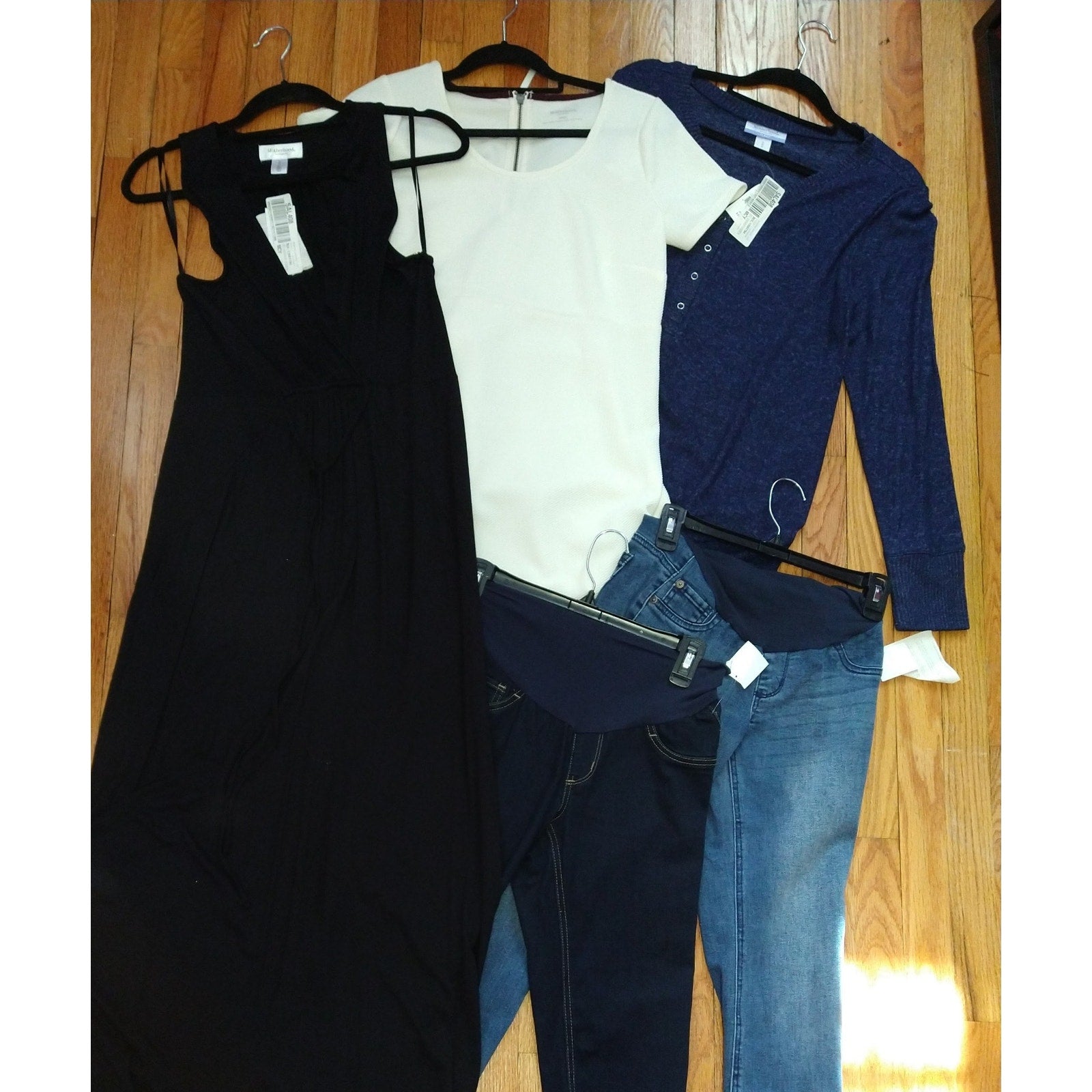 Maternity Bundles Sz Small 5 Items