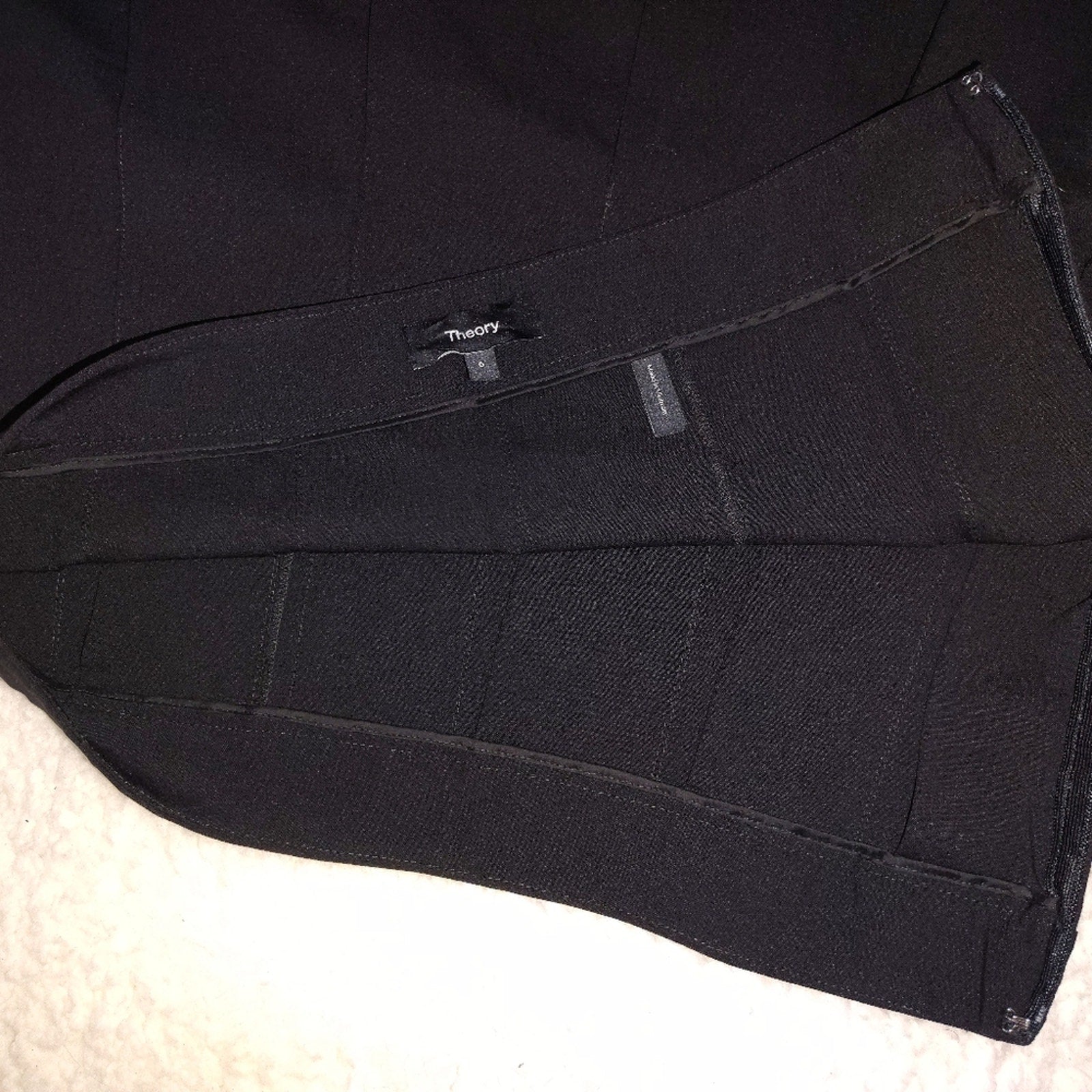 Theory Black Wool pleated A-Line Skirt Sz 6