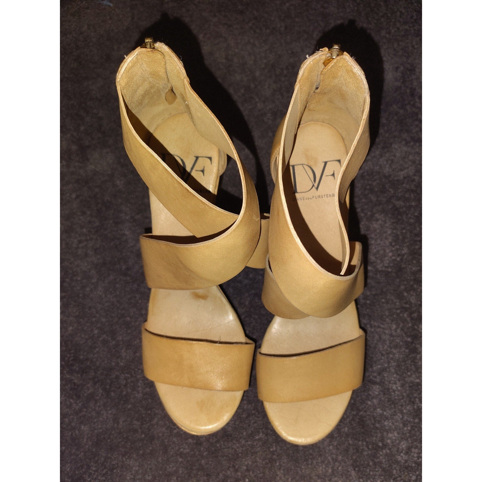 DVF Opal 5" Leather & Wood Wedge Sandal Sz 8