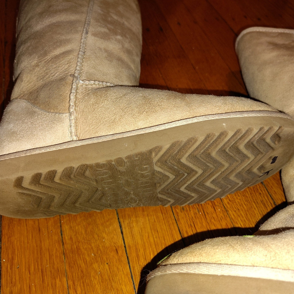 UGG Tan Winter Boots with Green Grumble Dragon Design