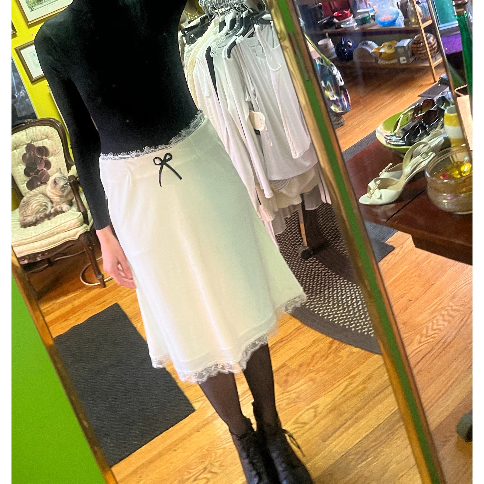 NWT Miss Circle White Velour & Lace Skirt Sz S