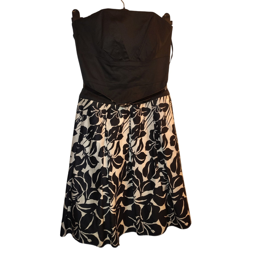 White House Black Market strapless dress Sz 2