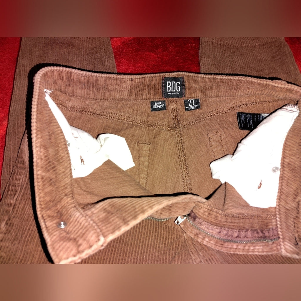 BDG Brown Corduroy Skinny Jeans Sz 27