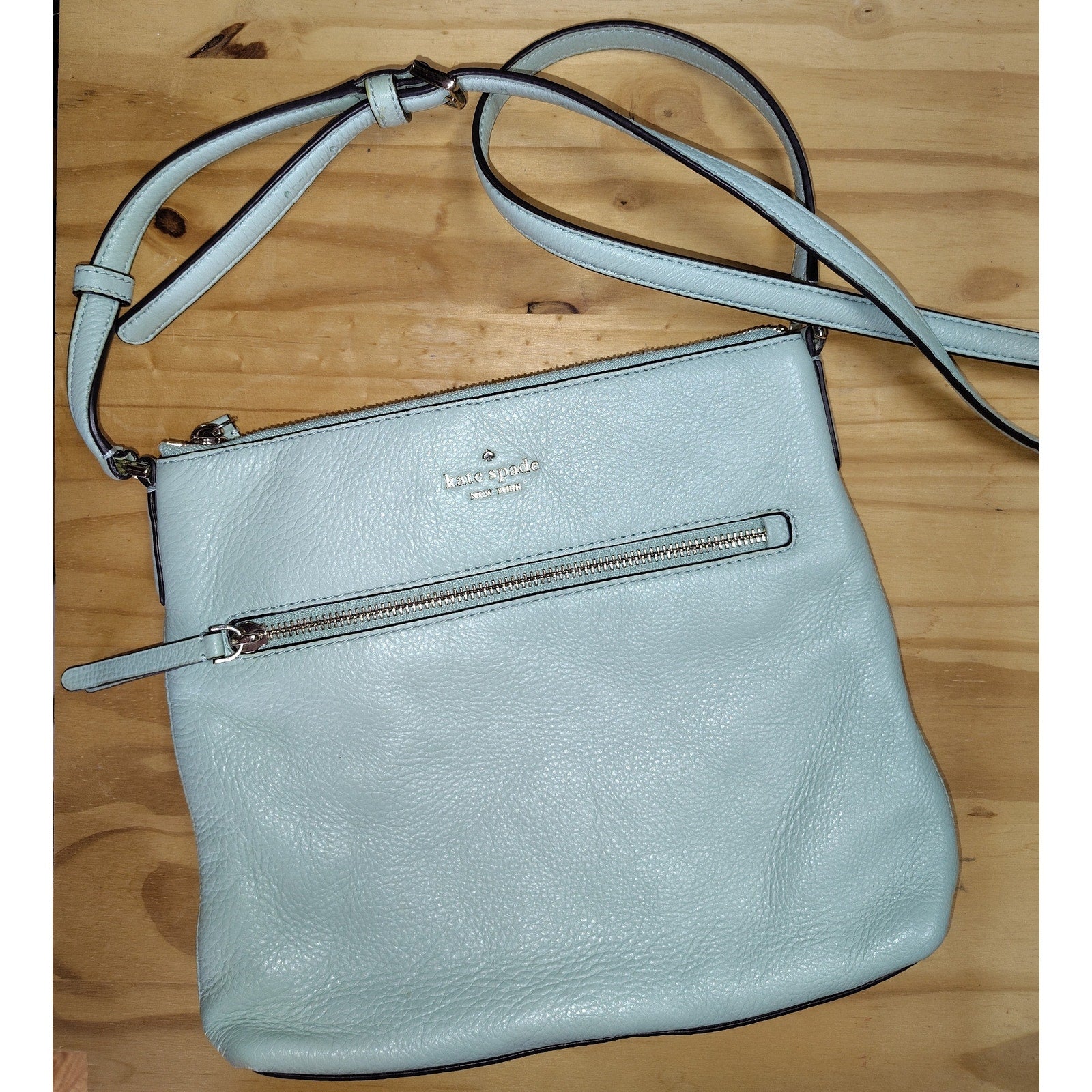 Kate Spade Soft Pebble leather Crossbody in Mint