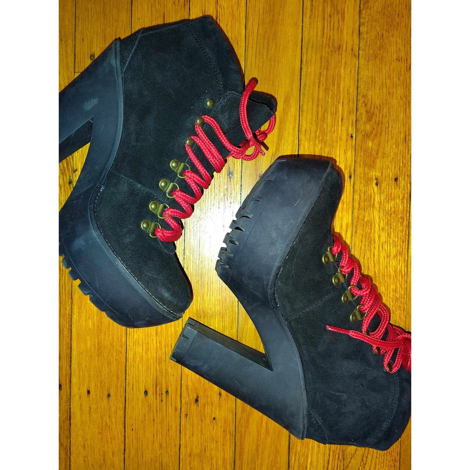 Polo by Ralph Lauren Helene Black Suede Heeled Ankle Boots with Red Laces Sz 7.5