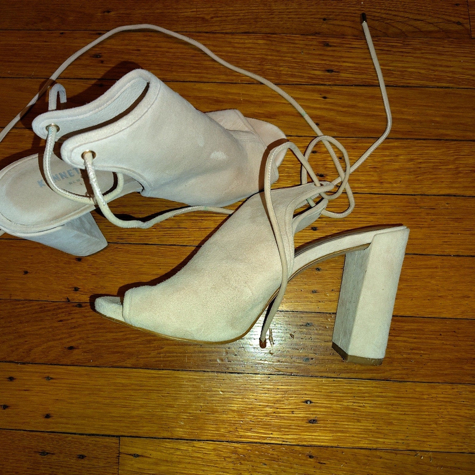 Kenneth Cole Women's Tan Heeled Sandals Sz 7.5