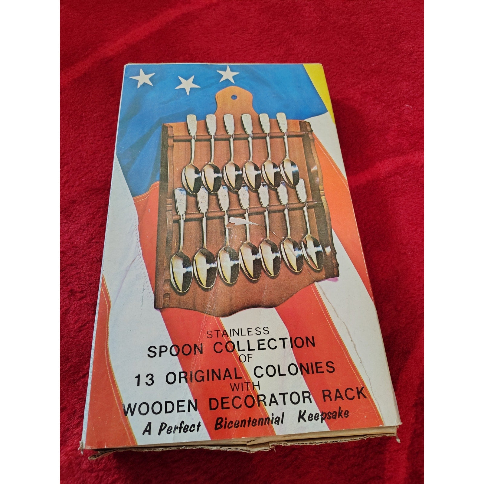 Vintage NIB Bicentennial Spoon Collection of 13 Colonies with Wood Rack