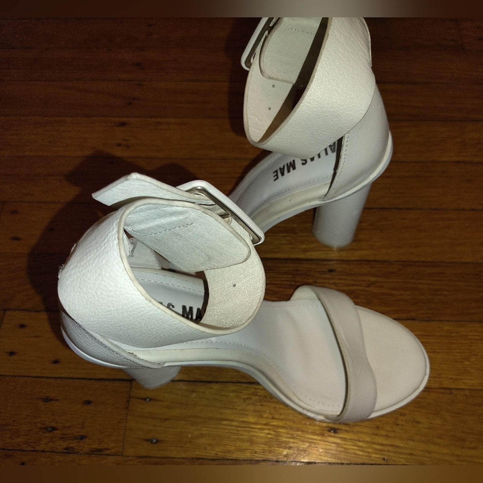 Alias Mae White Leather Strappy Heels Sz 40