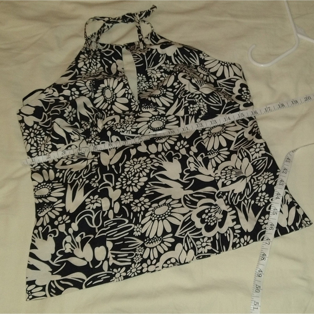 INC Peek- a-boo Halter top Sz 8