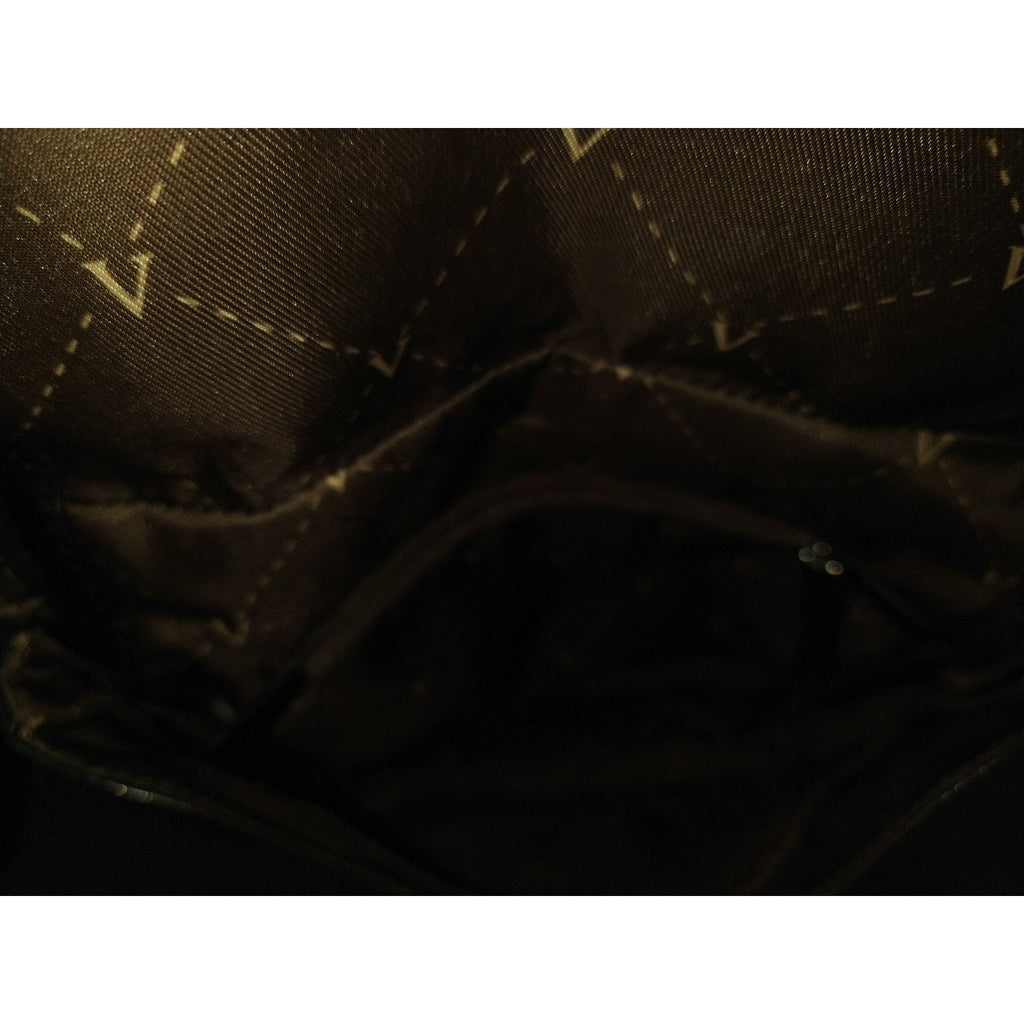 Vince Camuto Multi Compartment Soft leather crossbody