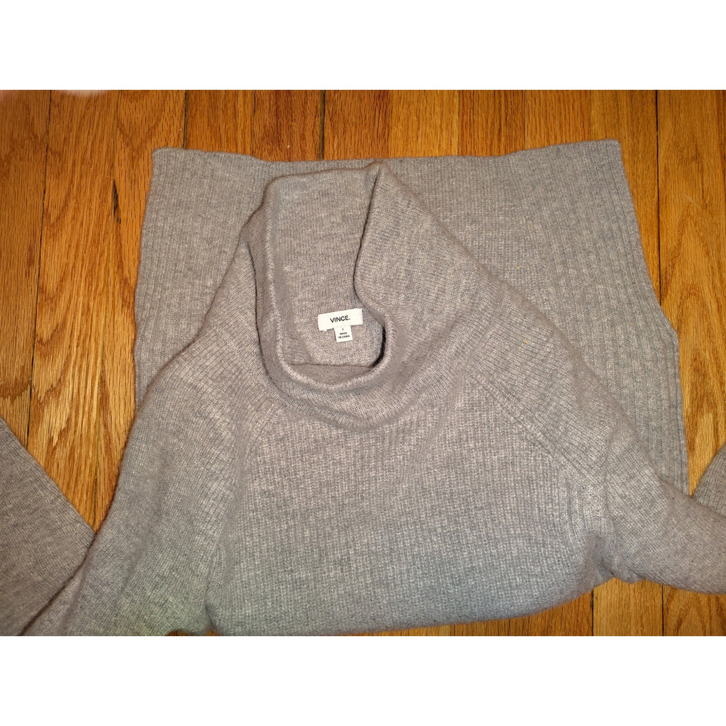 Vince, Wool/Cashmere cowl neck sweater with side zippers Gray Sz S