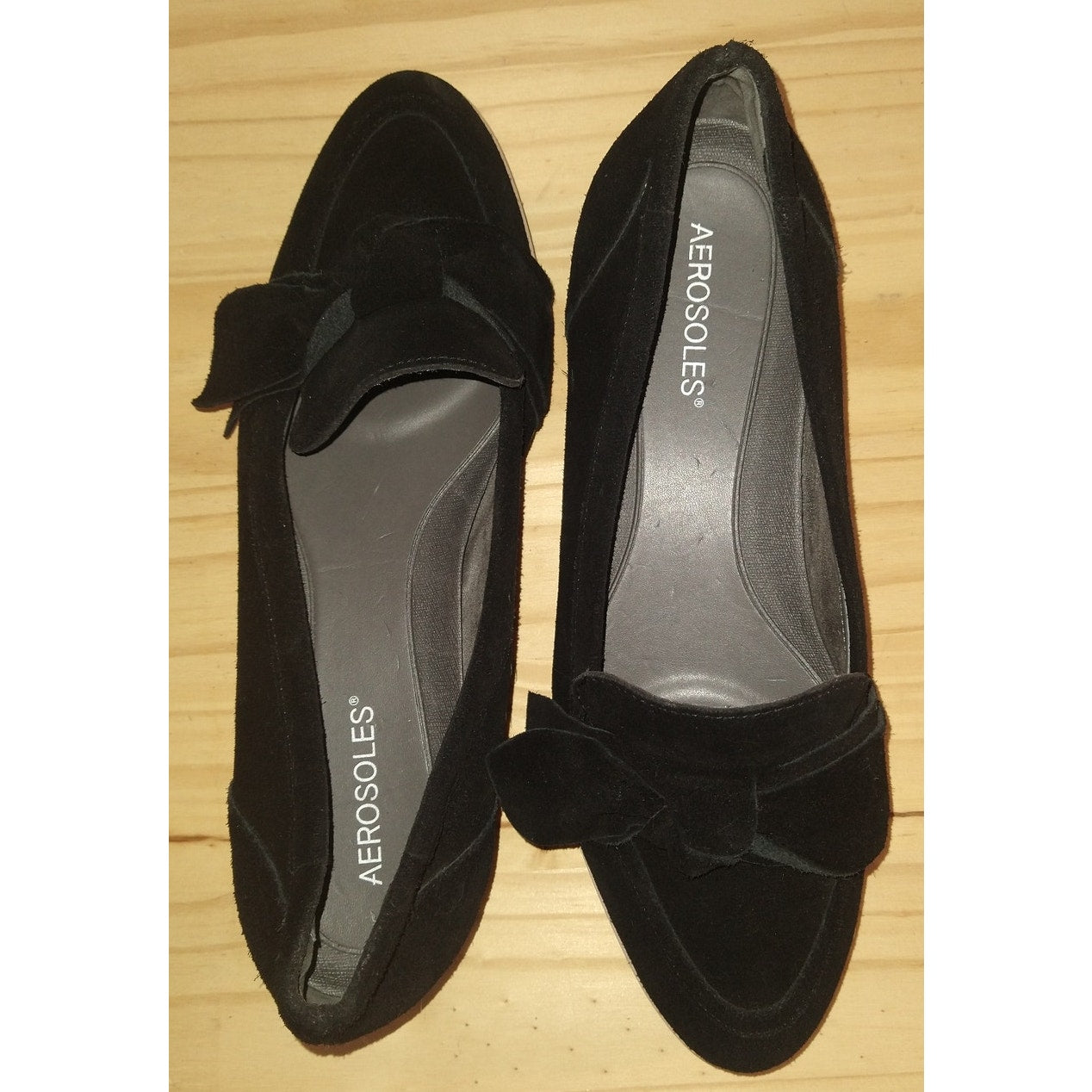 Aerosoles suede Loafers with Bow Detail Sz 10