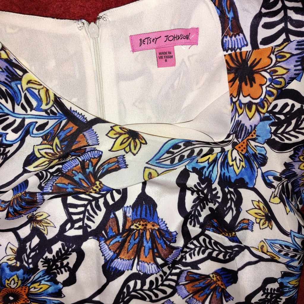 Betsey Johnson Floral Flutter Dress Sz 8