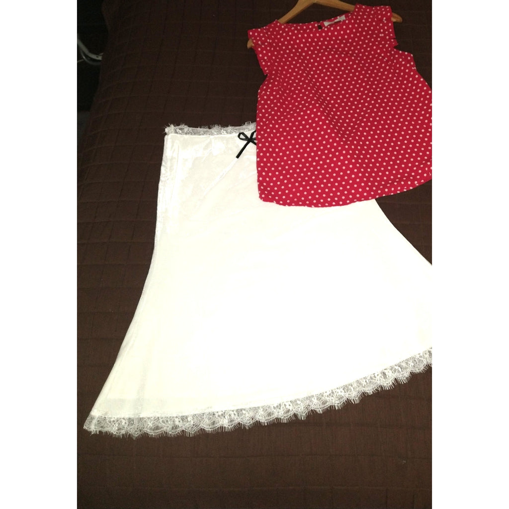 NWT Miss Circle White Velour & Lace Skirt Sz S