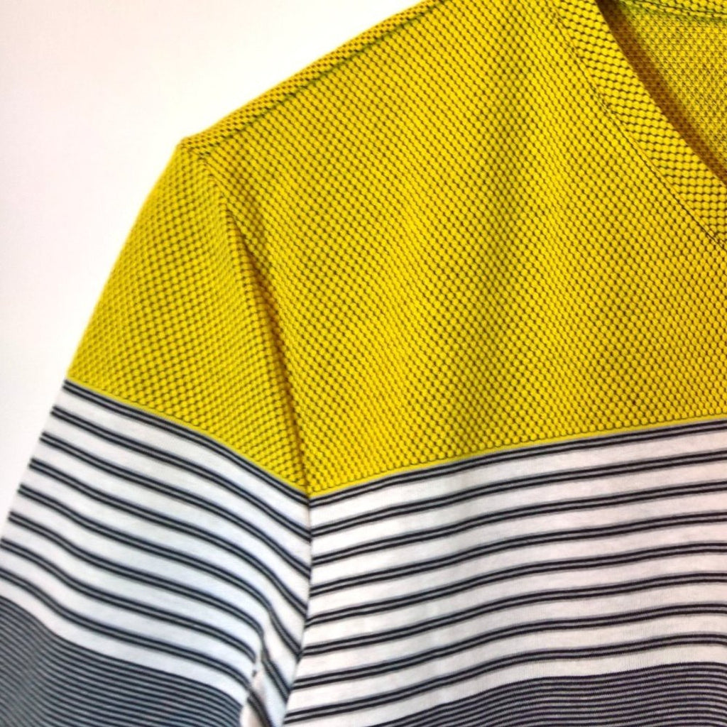 Alfani NWT Bold Vneck Shirt with Stretch Sz M