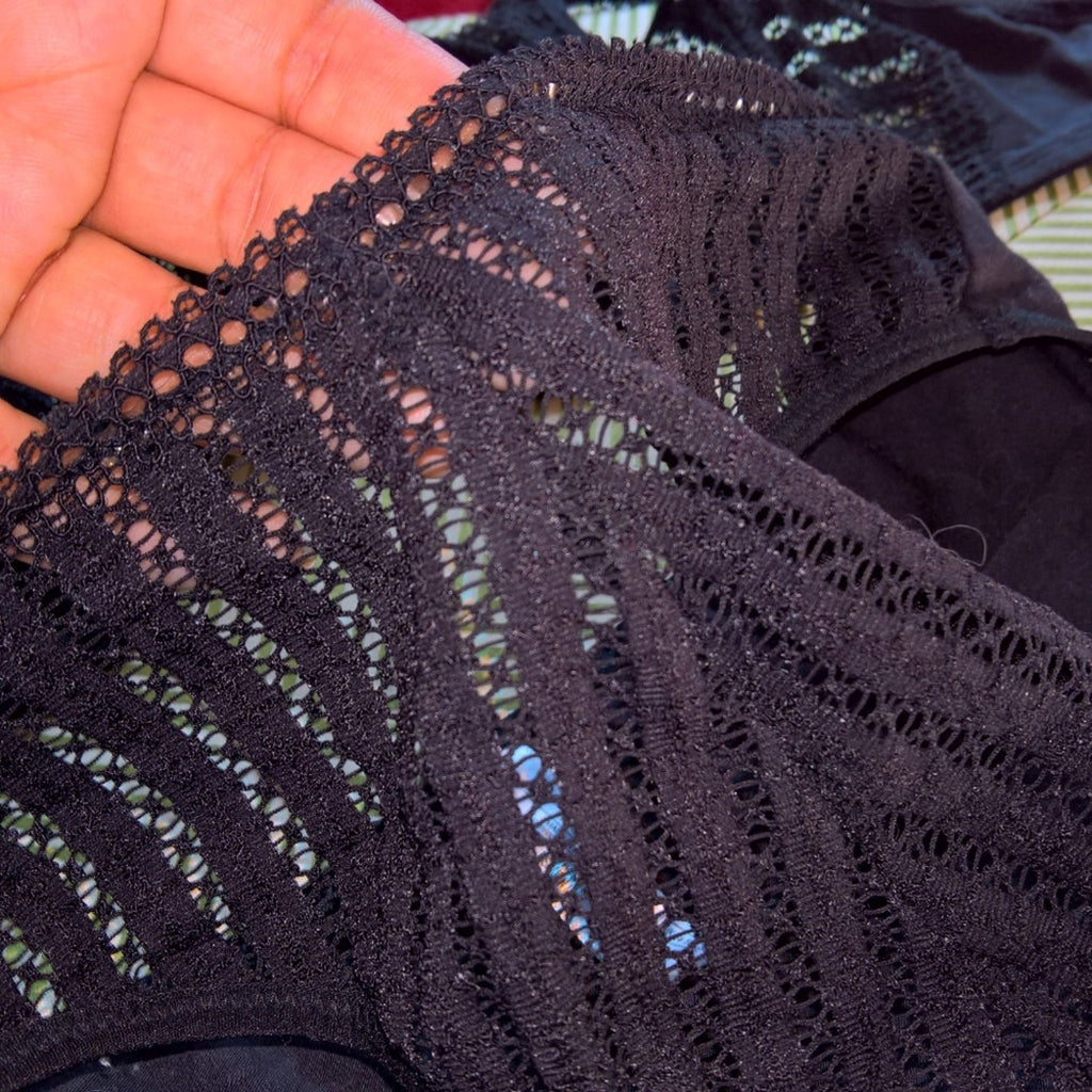 Vintage Donna Karan Intimates Never worn set - 34D/M