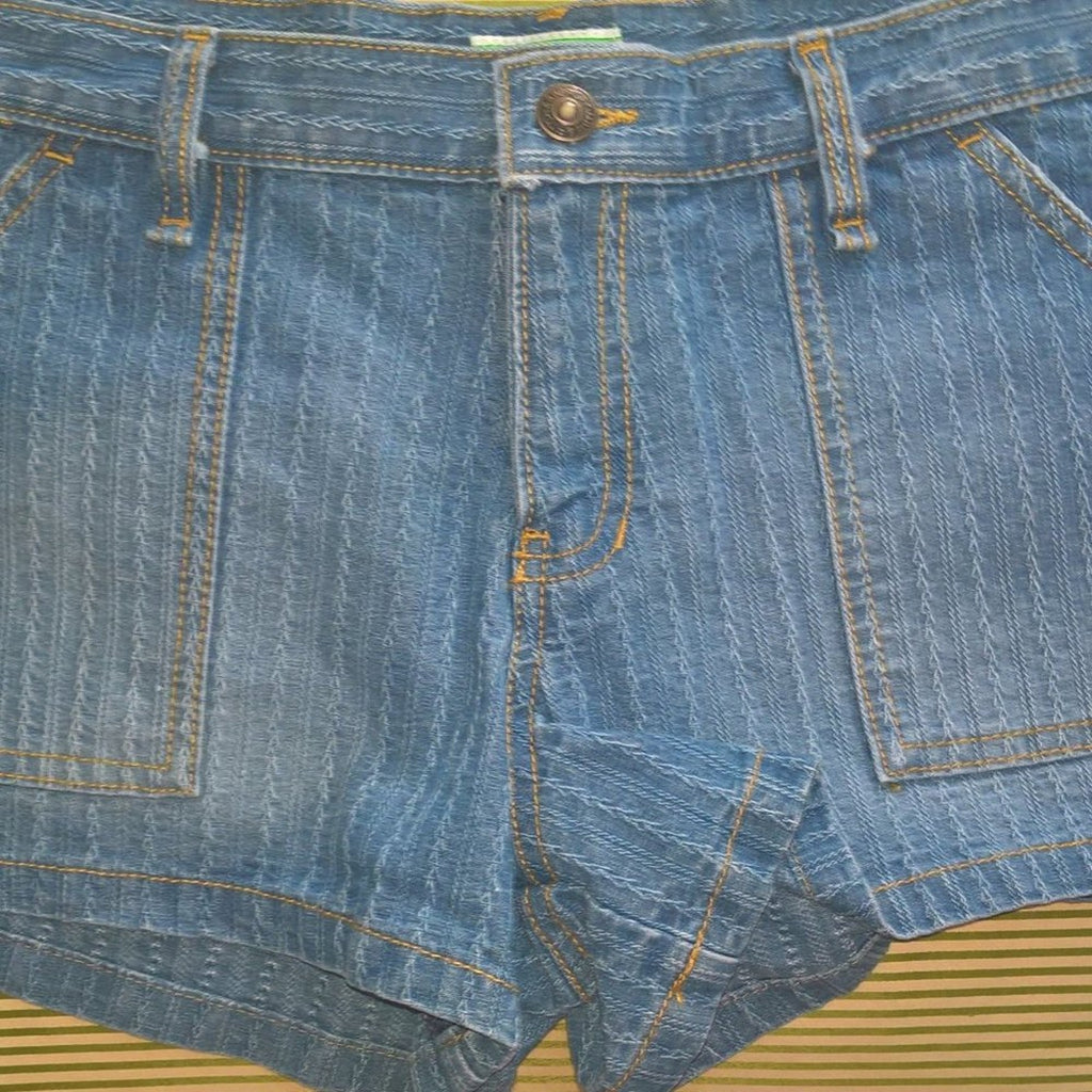 Abercrombie Short Jean Shorts NWOT SZ 8