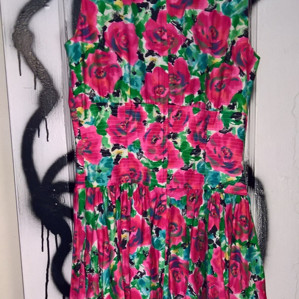 Vintage Classic Silhouette/Full Skirt/Rose Print Dress Sz 6/8