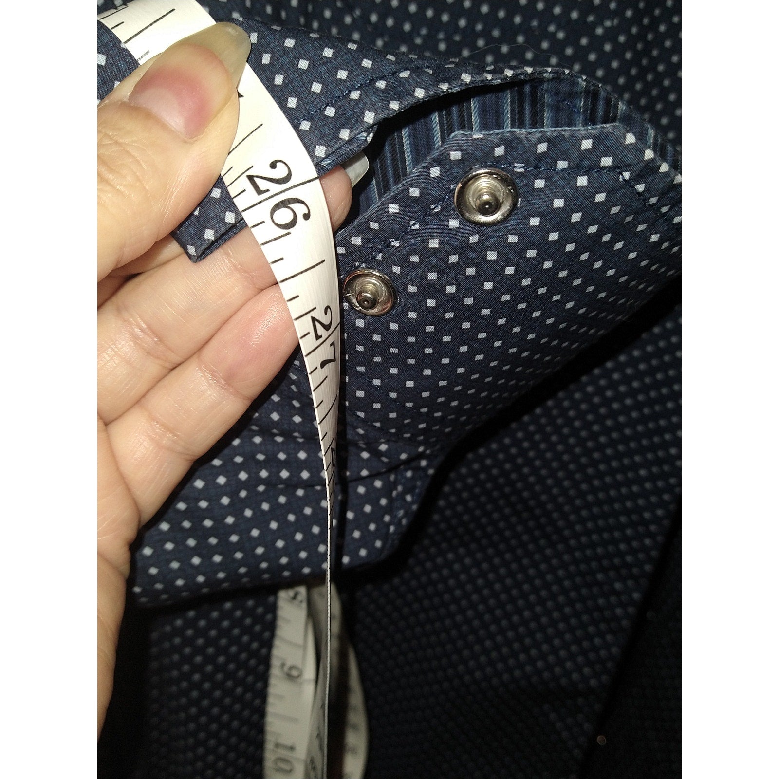 Banana Republic NWOT Polka Dot  dress shirt - M