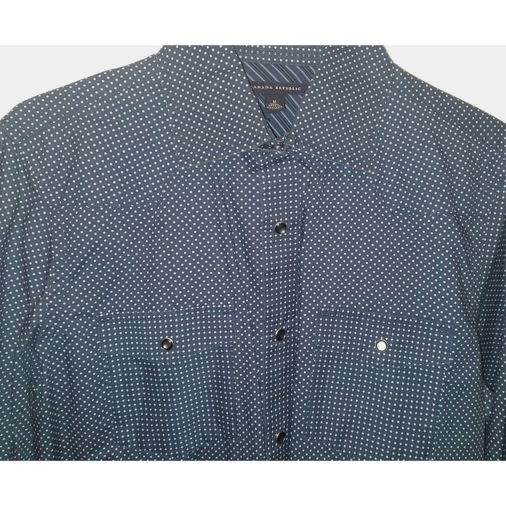Banana Republic NWOT Polka Dot  dress shirt - M