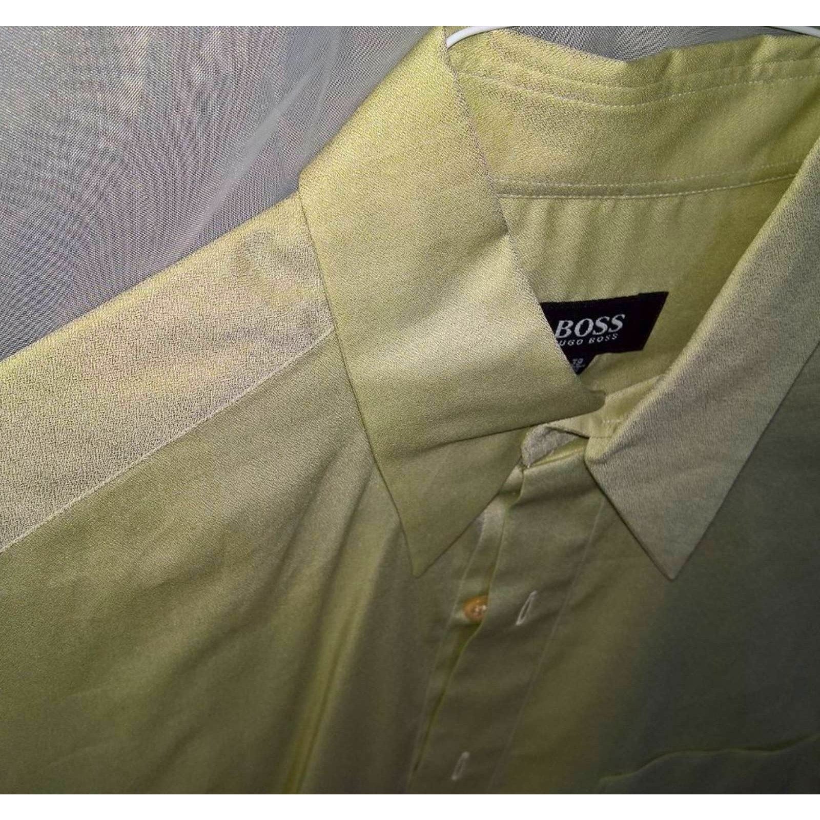 Vintage BOSS  Dress Shirt 15.5 in Pale Green