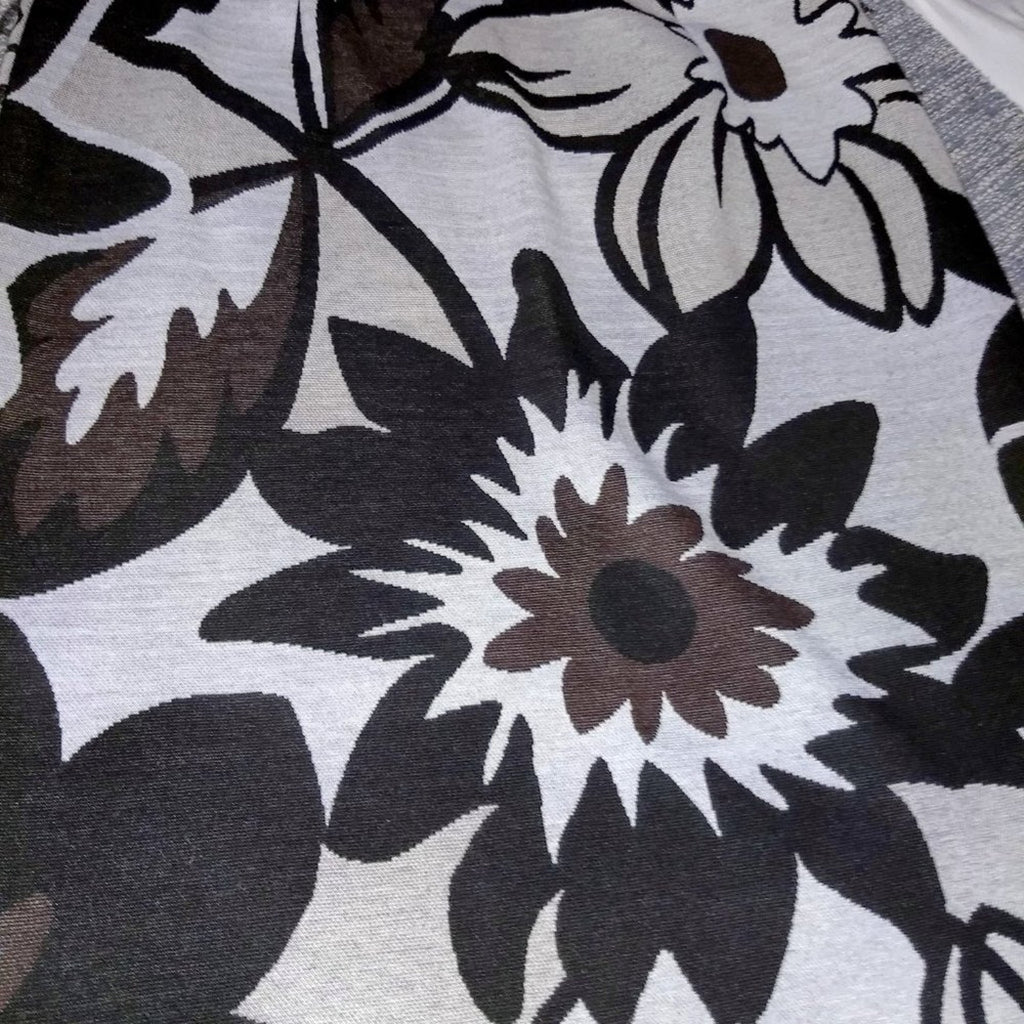 GRACE Bold floral print skirt Sz 6