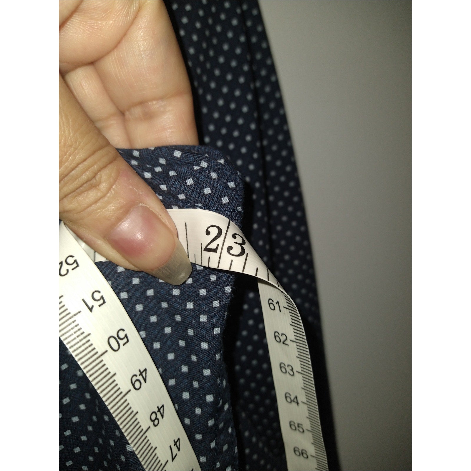 Banana Republic NWOT Polka Dot  dress shirt - M