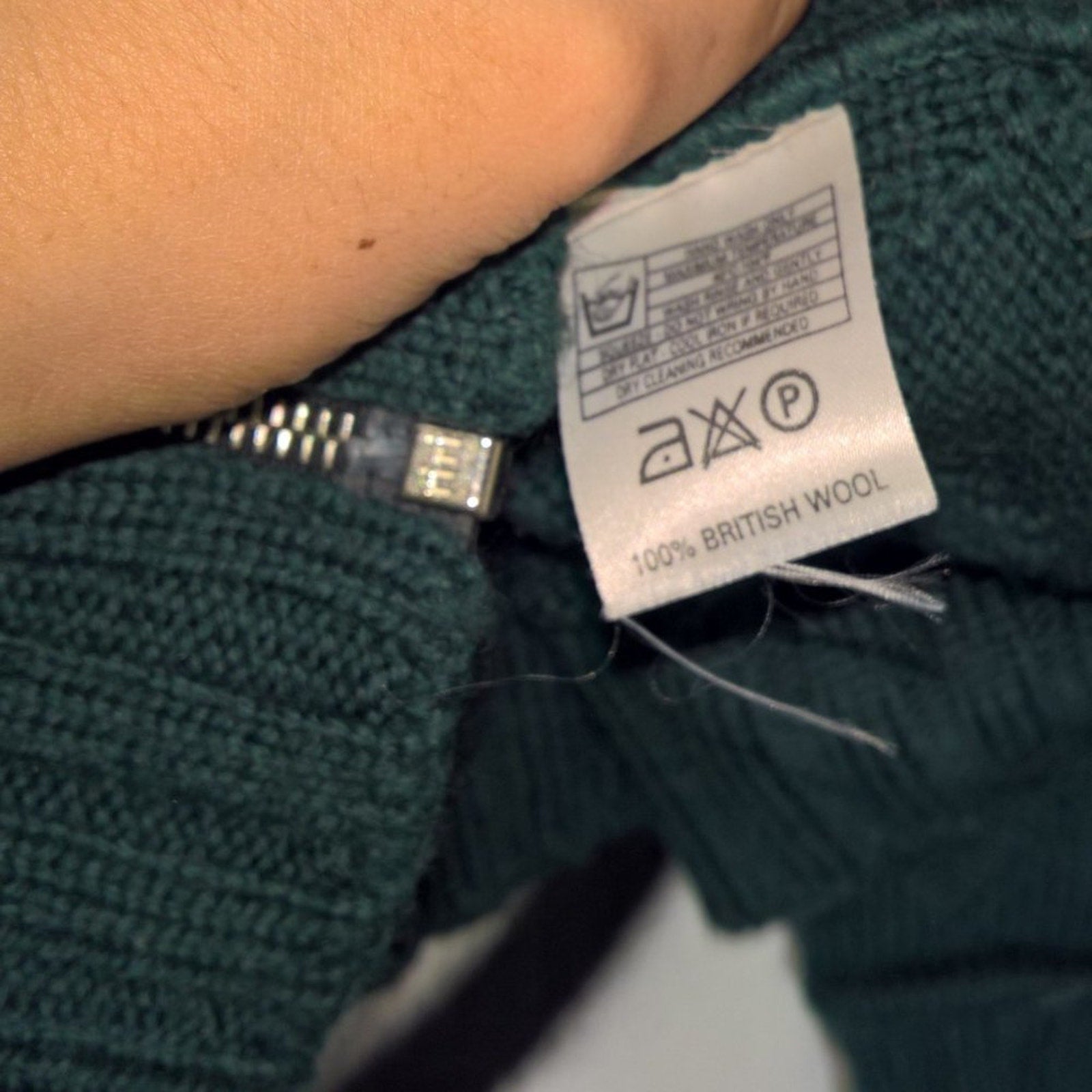 Vintage Collared 100% British Wool Zippered Sweater Sz M