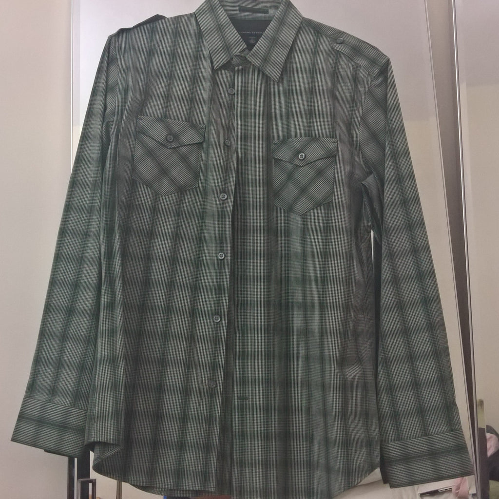 NWT Green Banana Republic Button Shirt - Sz 15.5
