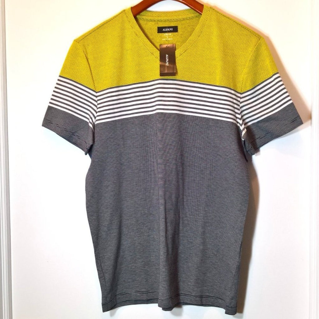 Alfani NWT Bold Vneck Shirt with Stretch Sz M