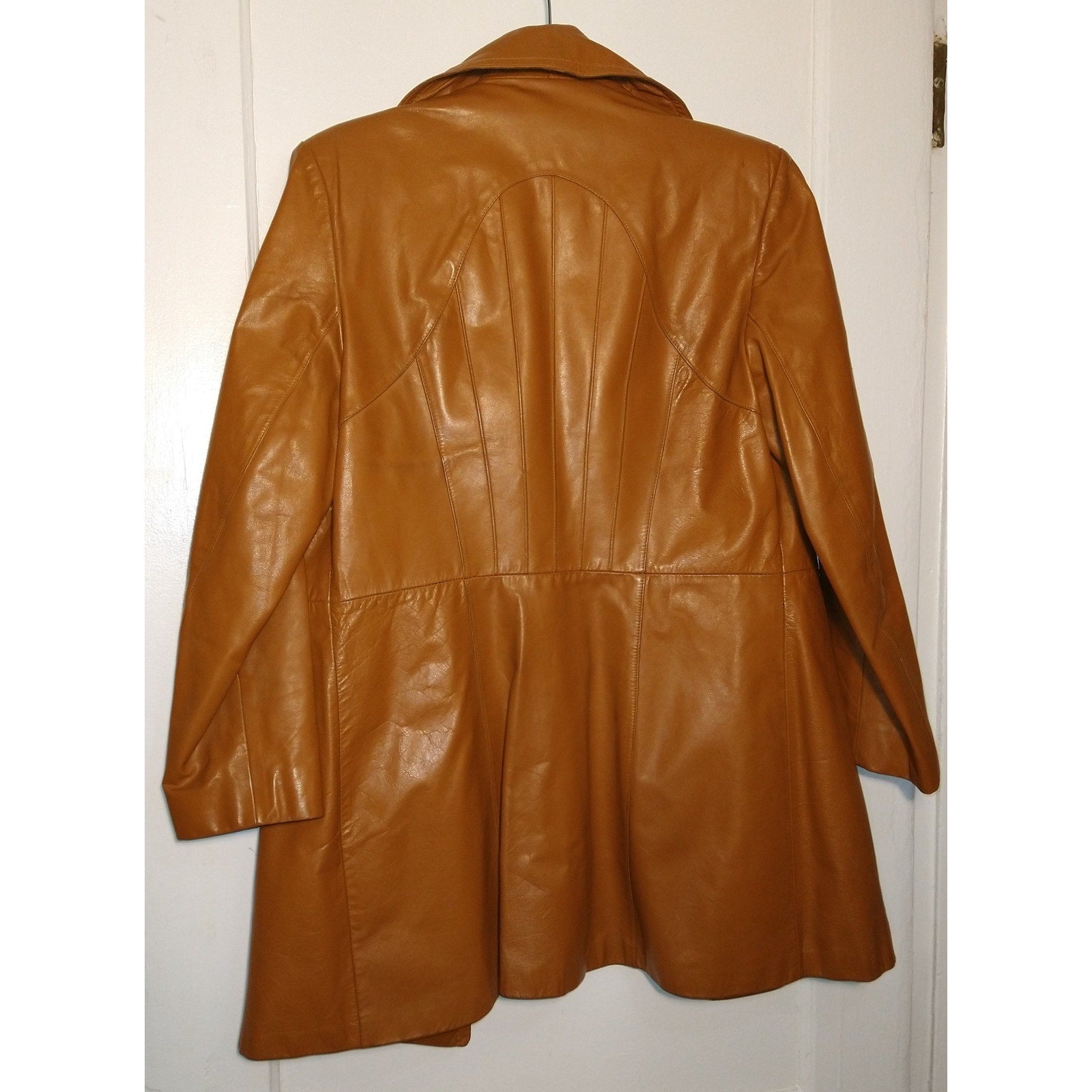 1970's Tan Camel leather Jacket w/ lining
