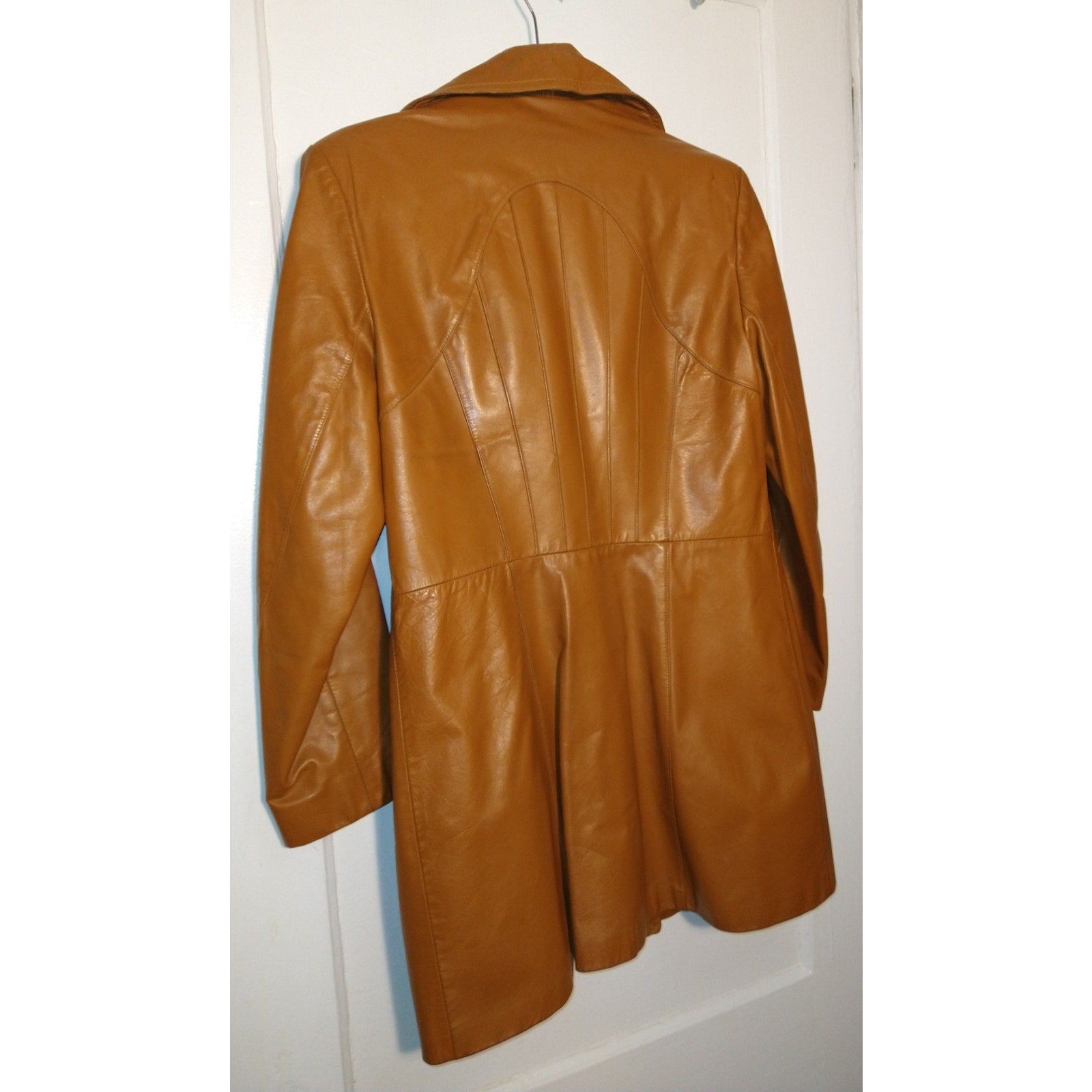 1970's Tan Camel leather Jacket w/ lining