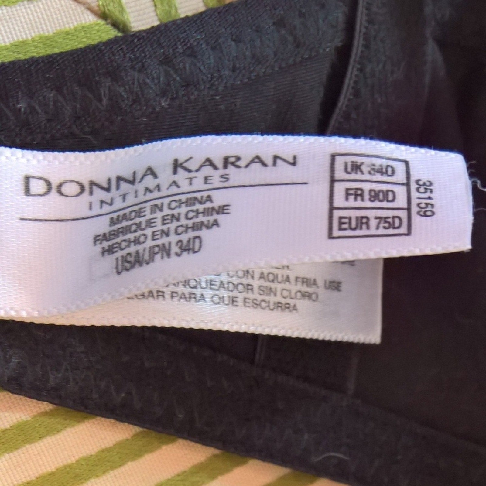 Vintage Donna Karan Intimates Never worn set - 34D/M