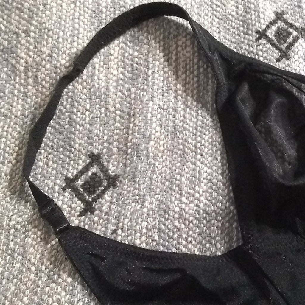 Vintage Fredericks of Hollywood one piece foundation garment. Sz 34 Adjustable.  Quick access